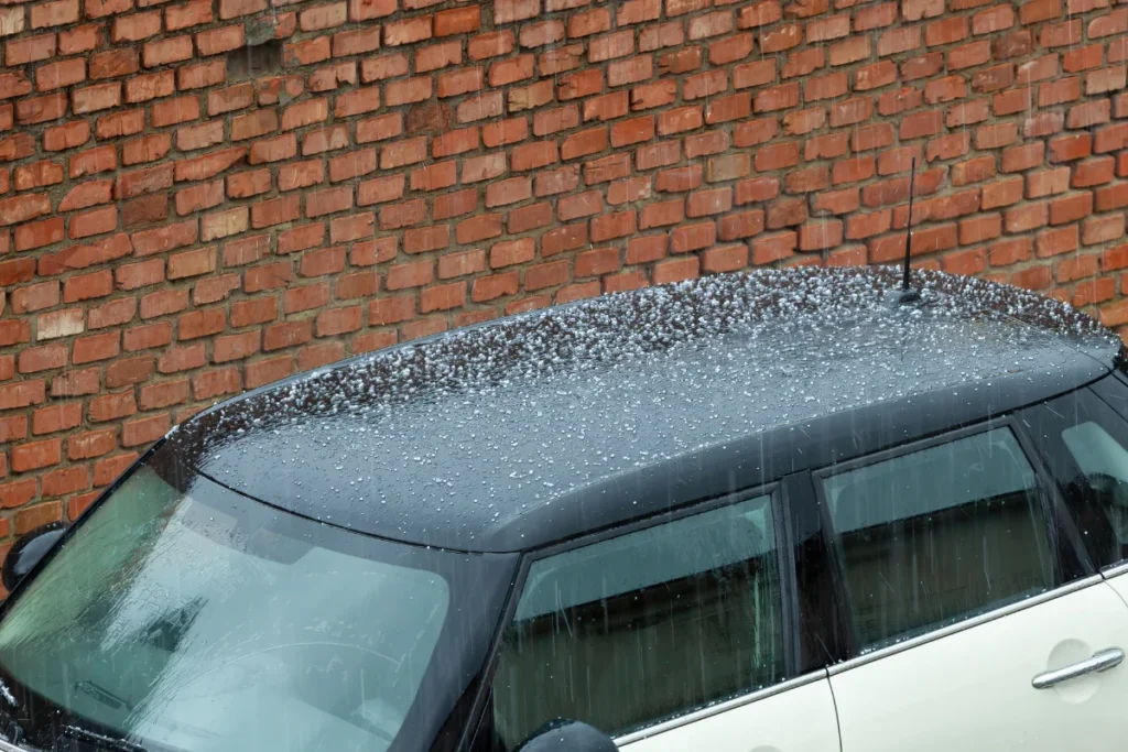 Dolu Hasarı Onarımı 2025: PDR, Boyalı Onarım ve Fiyatlandırma Rehberi 16 dolu hasarı onarma